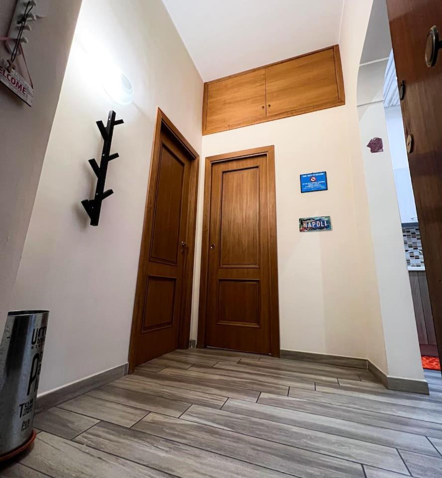 Traversa Toledo, Intero Appartamento Al Plebiscito Neapel Exteriör bild